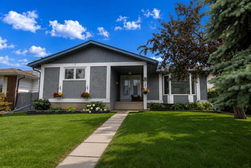 8 Caswell Close, Red Deer, AB - Outdoor With Facade