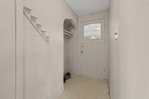 302 6 Avenue Ne, Three Hills, AB 