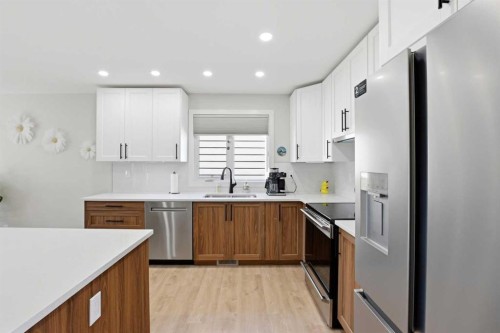 53 Card Crescent, Red Deer, AB 