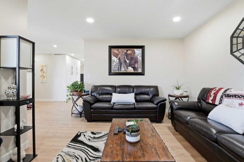 53 Card Crescent, Red Deer, AB 
