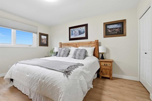 53 Card Crescent, Red Deer, AB 