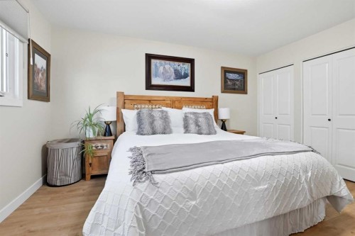 53 Card Crescent, Red Deer, AB 