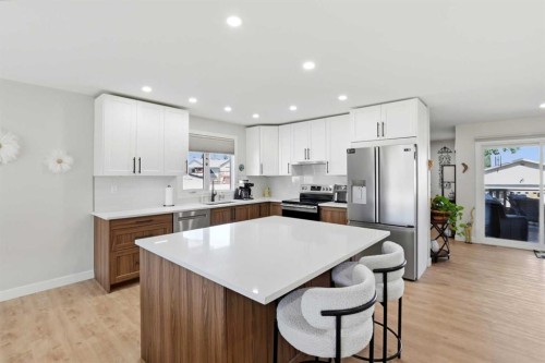 53 Card Crescent, Red Deer, AB 