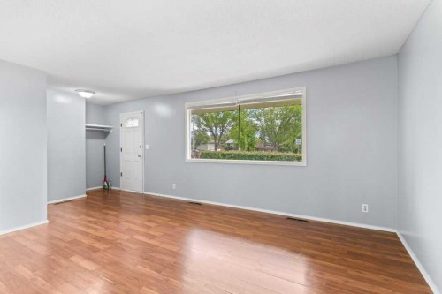 4638 50 Avenue, Bentley, AB 