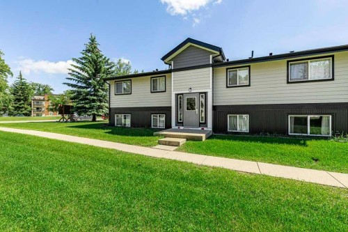 27-11 Stanton Street, Red Deer, AB - Outdoor