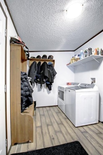 362070 Range Road 6-4, Rural Clearwater County, AB - Indoor Photo Showing Laundry Room