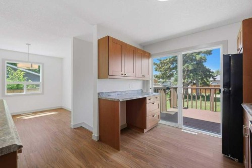 6 Onlsow Square, Red Deer, AB 