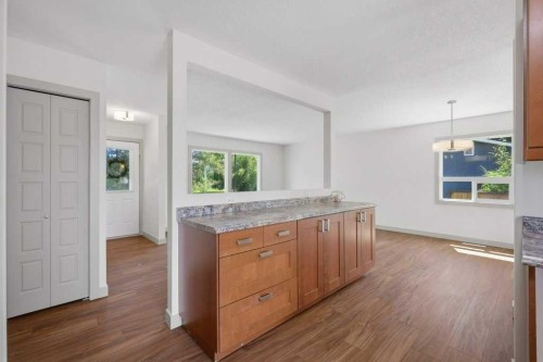 6 Onlsow Square, Red Deer, AB 