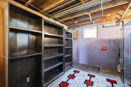 5928 51 Avenue, Red Deer, AB - Indoor Photo Showing Basement