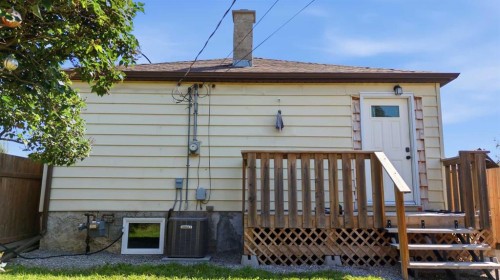 5928 51 Avenue, Red Deer, AB - Outdoor With Exterior