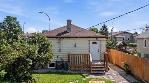5928 51 Avenue, Red Deer, AB - Outdoor With Deck Patio Veranda