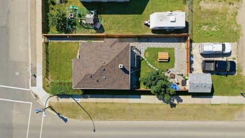 5928 51 Avenue, Red Deer, AB - 