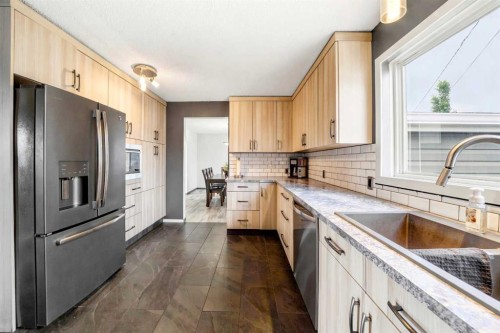 5111 Minto Street, Blackfalds, AB 