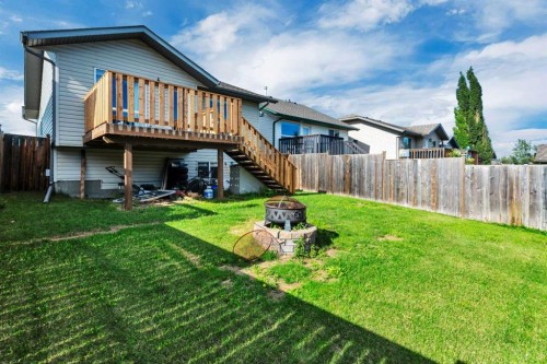121 Wilkinson Circle, Sylvan Lake, AB 