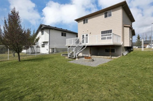 19 Oxley Close, Red Deer, AB 