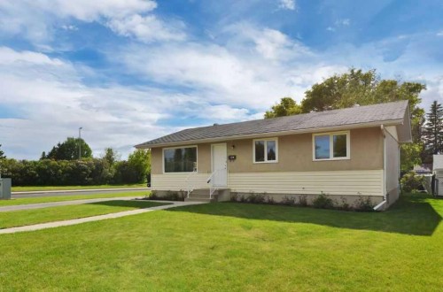 2 Mitchell Avenue, Red Deer, AB 