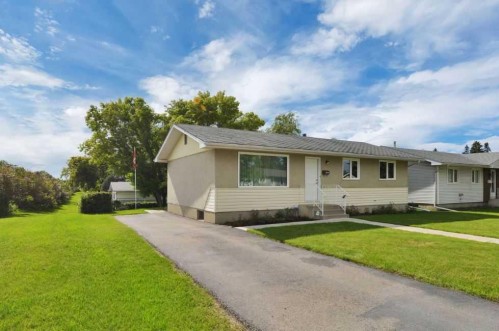 2 Mitchell Avenue, Red Deer, AB 
