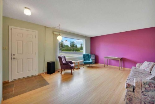 2 Mitchell Avenue, Red Deer, AB 