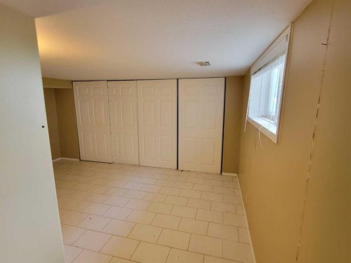 108 2 Avenue West, Alliance, AB 