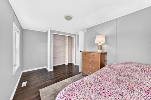 4716 41 Street Crescent, Innisfail, AB 