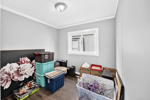 4716 41 Street Crescent, Innisfail, AB 