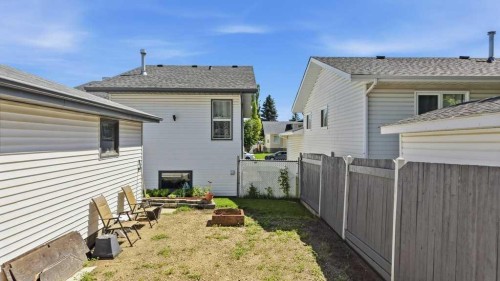 23 Kemp Avenue, Red Deer, AB 