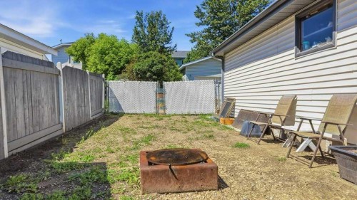 23 Kemp Avenue, Red Deer, AB 