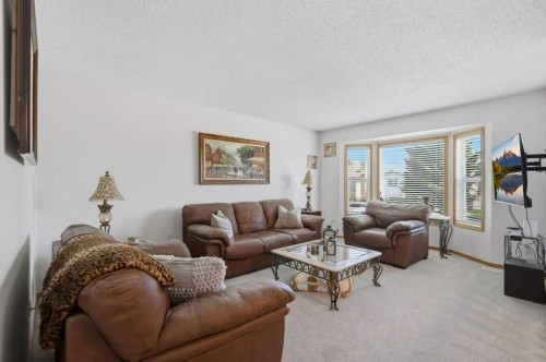 23 Kemp Avenue, Red Deer, AB 