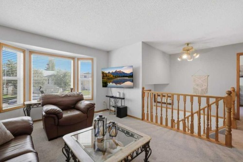23 Kemp Avenue, Red Deer, AB 