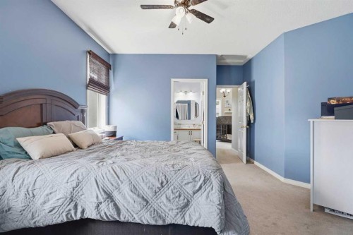 27 Hallgren Drive, Sylvan Lake, AB 