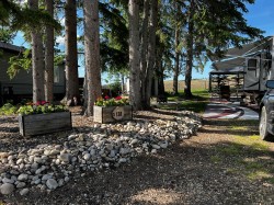 128B-10032 Township Road 422  Rural Ponoka County, AB T4J 1V9