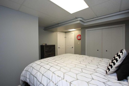 310B Edgewood Close, Camrose, AB - Indoor Photo Showing Bedroom