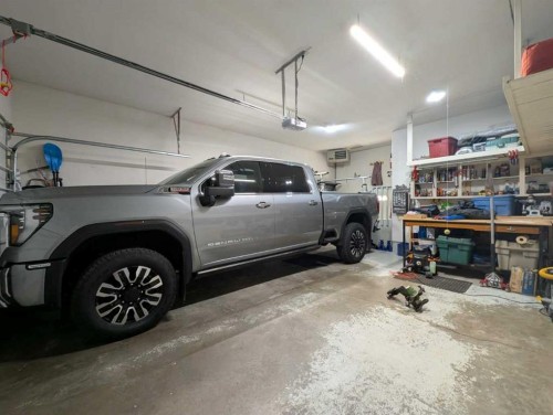310B Edgewood Close, Camrose, AB - Indoor Photo Showing Garage
