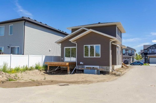 60 Emmett Crescent, Red Deer, AB 