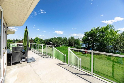 44 Lakes Close, Lacombe, AB - Outdoor With Exterior
