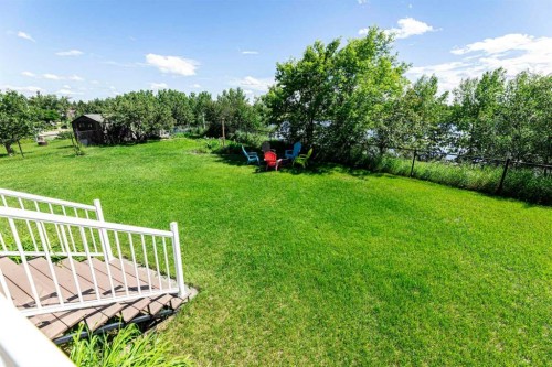 44 Lakes Close, Lacombe, AB - Outdoor