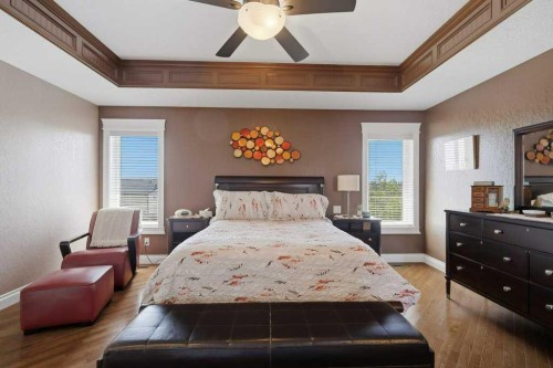 28 Oakdale Place, Red Deer, AB - Indoor Photo Showing Bedroom