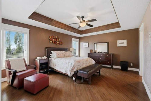 28 Oakdale Place, Red Deer, AB - Indoor Photo Showing Bedroom