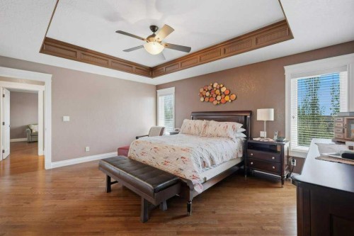 28 Oakdale Place, Red Deer, AB - Indoor Photo Showing Bedroom
