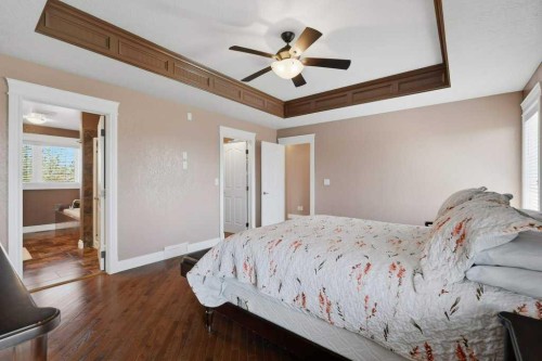 28 Oakdale Place, Red Deer, AB - Indoor Photo Showing Bedroom