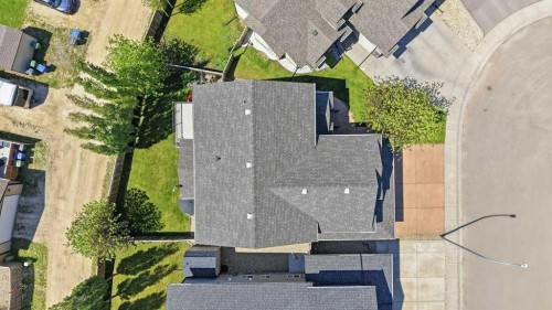 28 Oakdale Place, Red Deer, AB - Outdoor