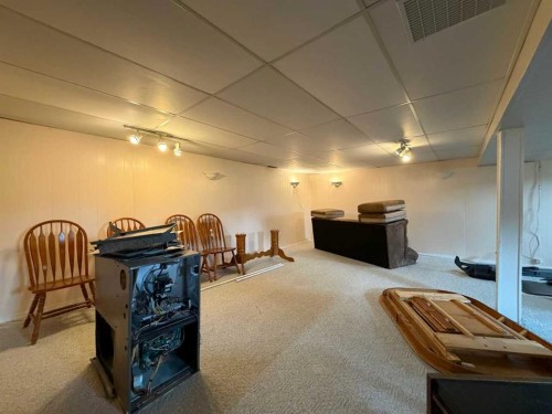 22 Athabasca Drive, Whitecourt, AB 