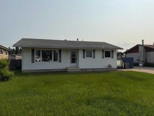 22 Athabasca Drive, Whitecourt, AB 
