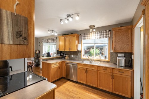 4510 60 Avenue, Innisfail, AB 