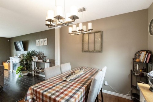 4510 60 Avenue, Innisfail, AB 