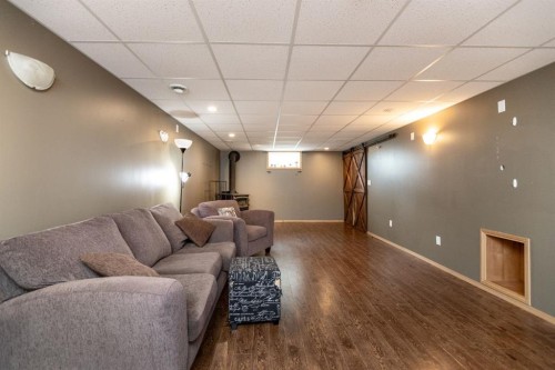 4510 60 Avenue, Innisfail, AB 