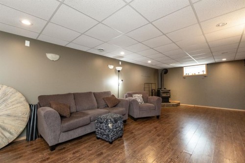 4510 60 Avenue, Innisfail, AB 