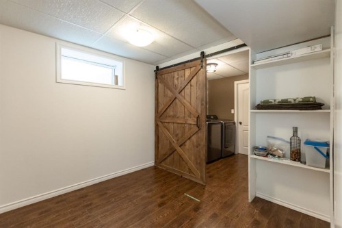 4510 60 Avenue, Innisfail, AB 