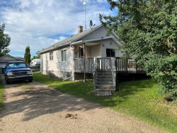5110 60 Avenue Ponoka, AB T4J 1G1