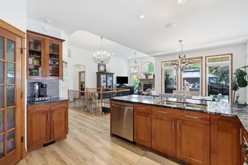 35 Aldrich Close, Red Deer, AB - Indoor Photo Showing Kitchen